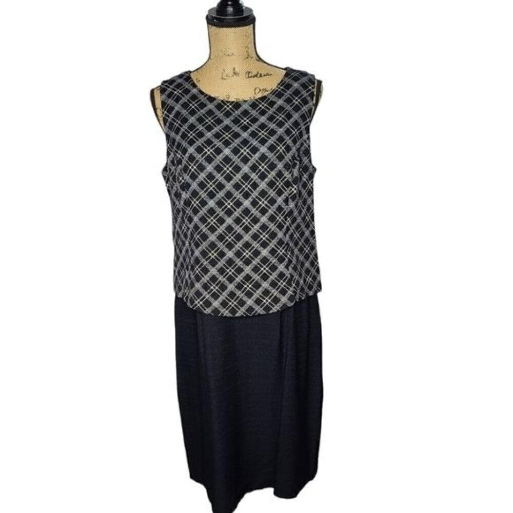Vintage 90s Dark Acadamia Wednesday Plaid Sleeveless Dress